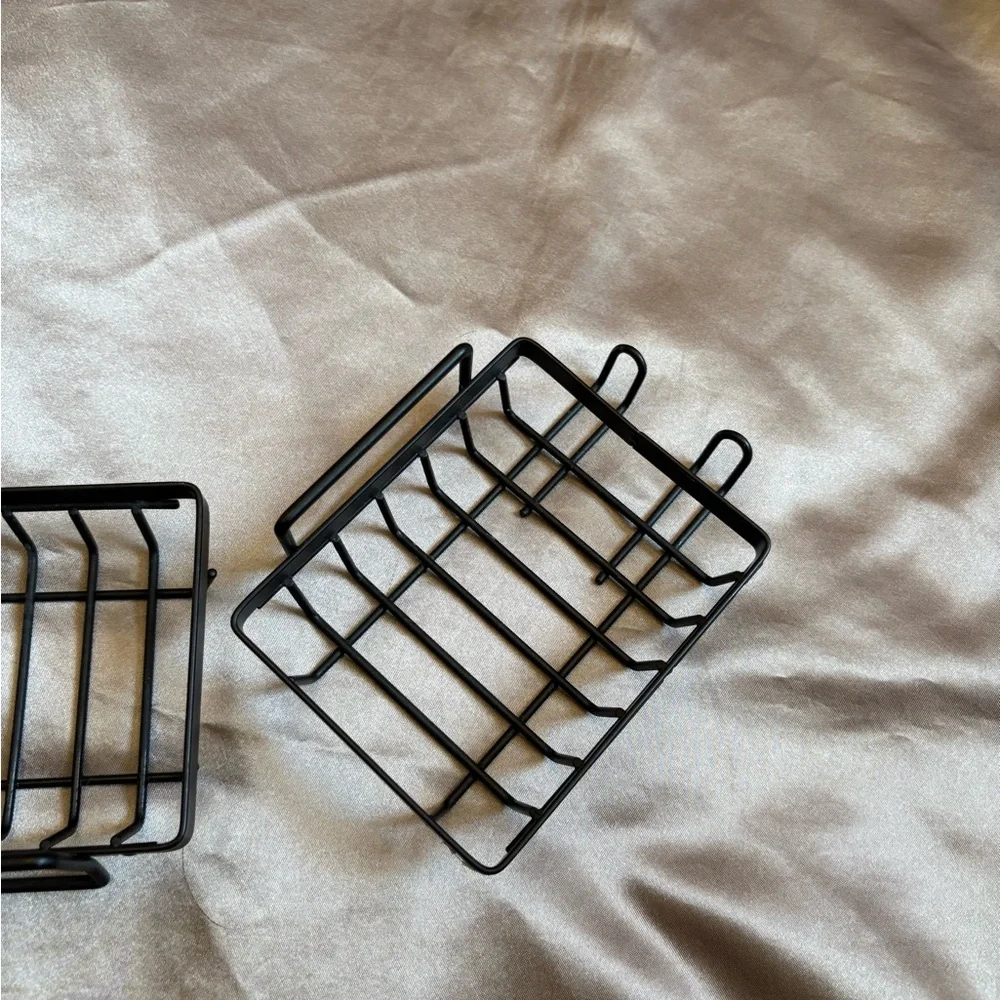 Set of 2 Black Metal Soap/Loofah Holders